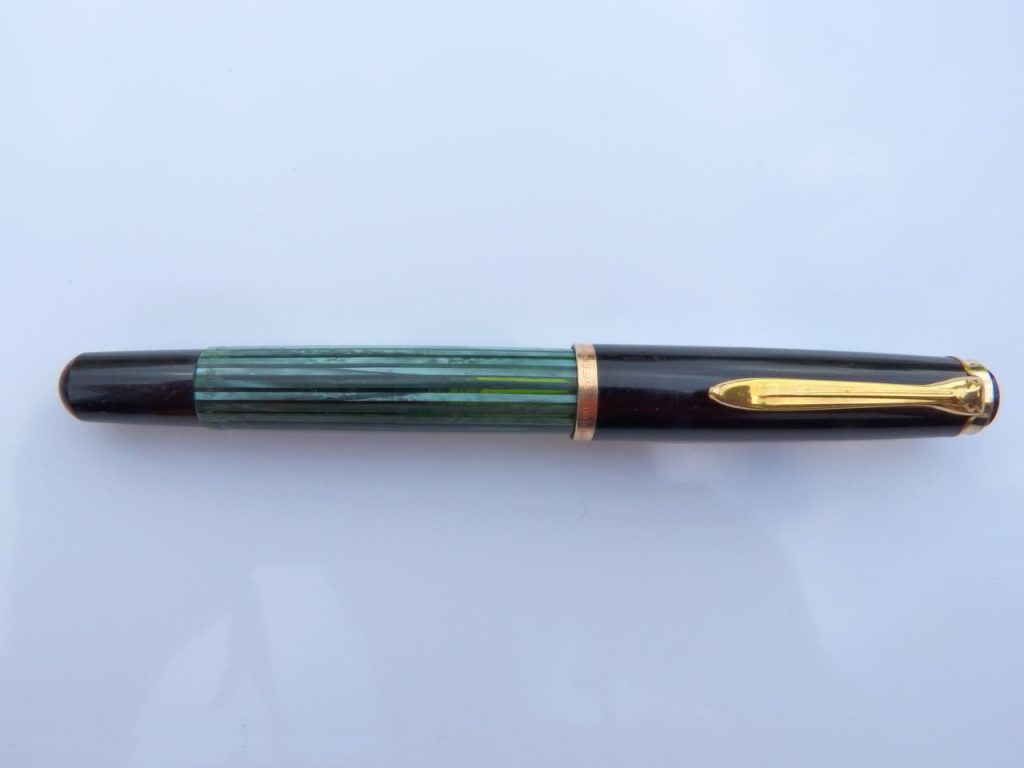 Pelikan 400N color verde